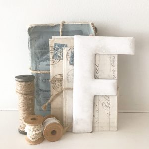 Wonderful little vintage enamel letter F (13cm)